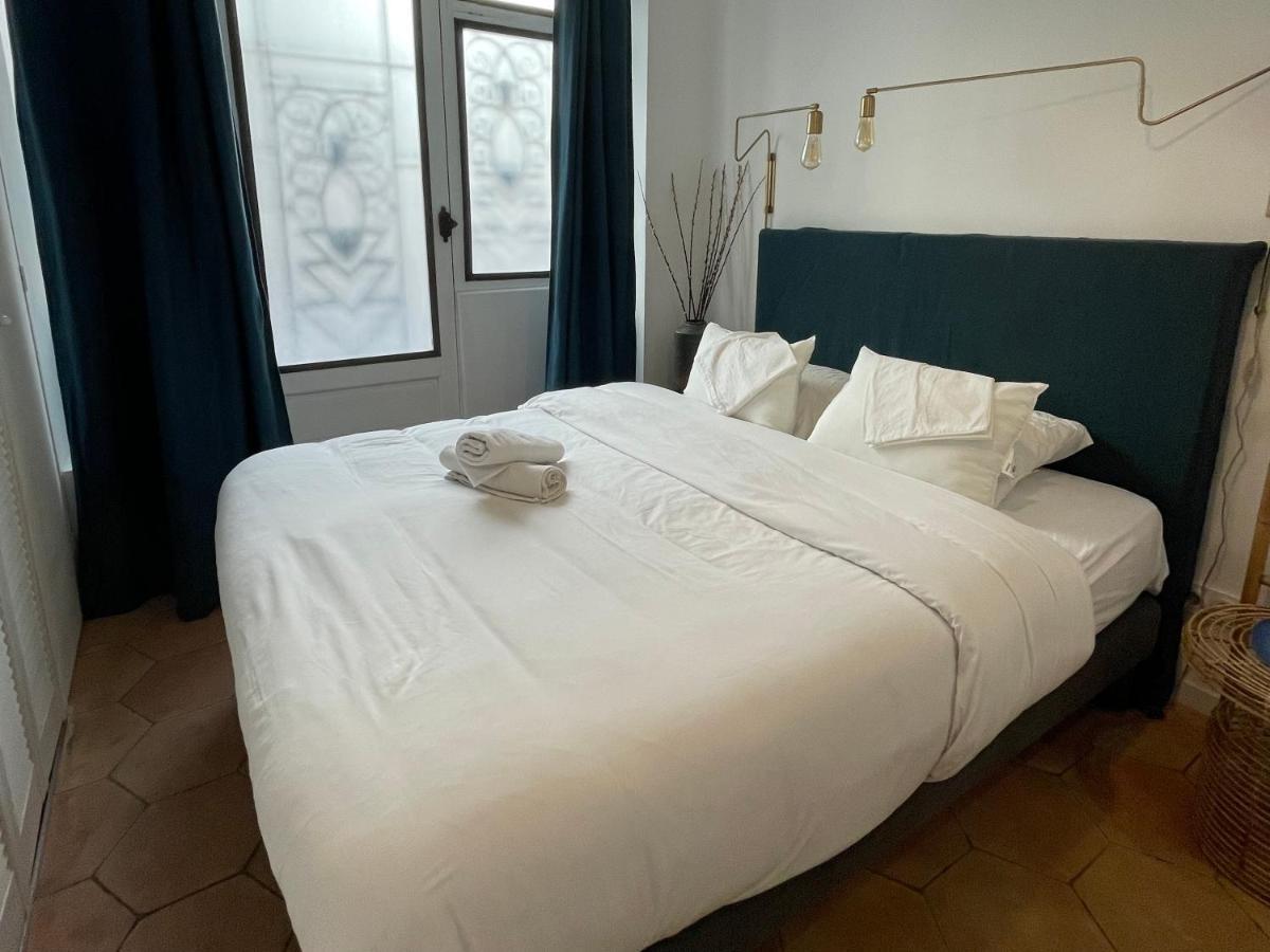 Residence Les Hauts De Saint Charles Marseille Bagian luar foto